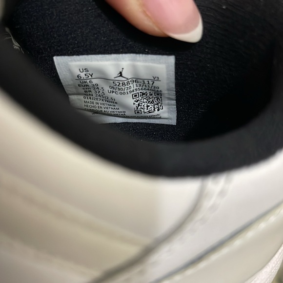 Jordan - Picture 5 of 7